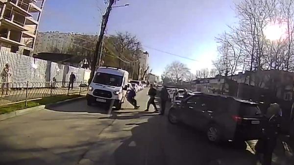 В Симферополе водитель иномарки избил водителя скорой помощи