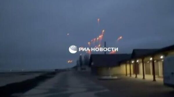 ВСУ нанесли массированный удар по Геническу ВСУ нанесли массированный удар по Геническу