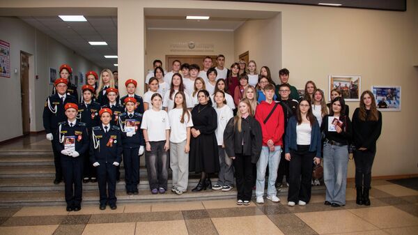 Сотрудники медиагруппы Россия сегодня в Крыму рассказали детям о закулисье журналистики Сотрудники медиагруппы Россия сегодня в Крыму рассказали детям о закулисье журналистики