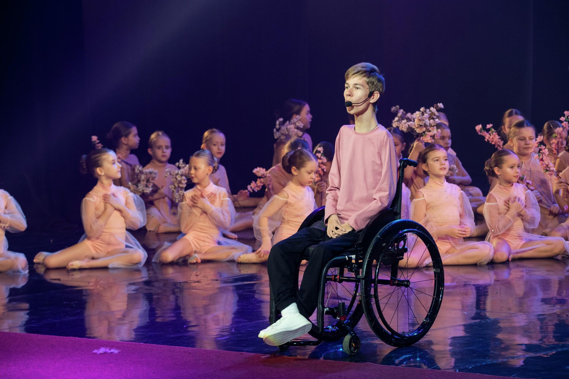 Торжественная церемония награждения лауреатов премии общественного признания ПРЕГРАД НЕТ. - РИА Новости, 1920, 19.12.2025