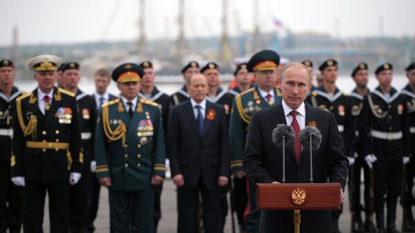 Владимир Путин выступает 9 мая в Севастополе
