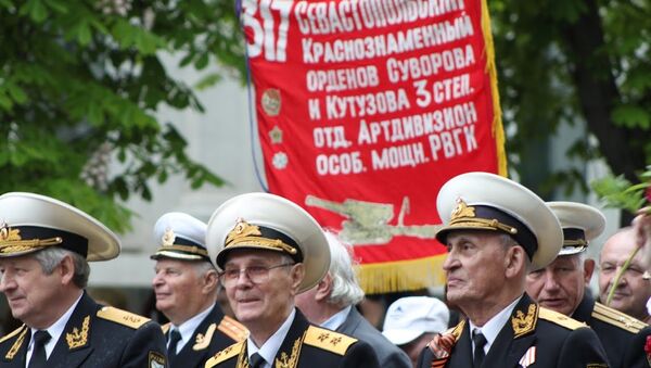 Шествие ветеранов в Севастополе 9 мая 2014 года