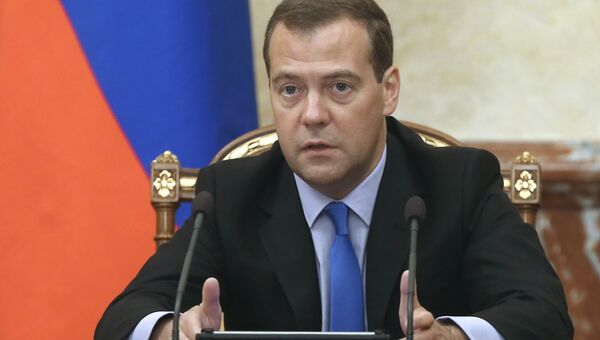 Председатель правительства РФ Дмитрий Медведев на заседании кабинета министров РФ в Доме правительства РФ