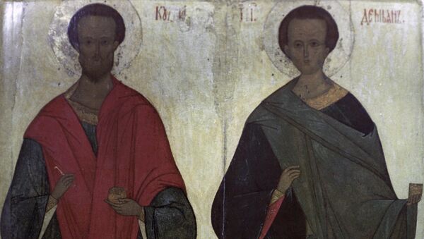 Икона Святые Косьма и Дамиан. XV век