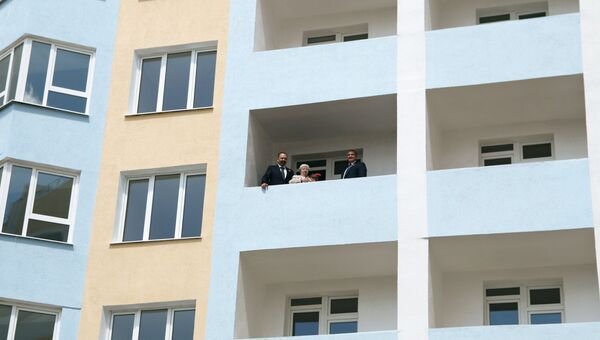 Ветеранам Крыма вручили ключи от новых квартир