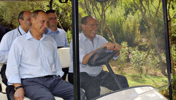 Владимир Путин и Сильвио Берлускони в Италии
