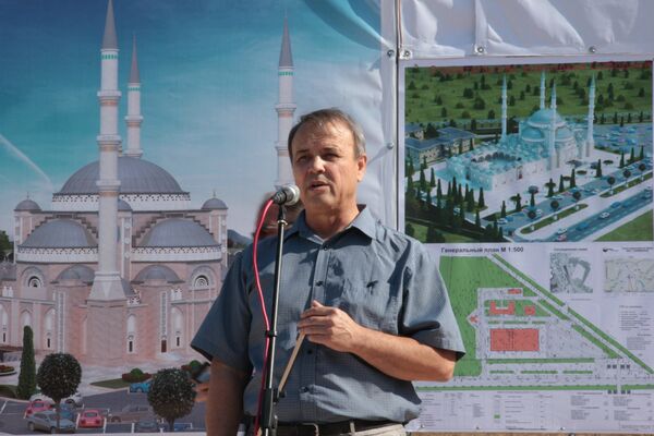 Крымчанам презентовали проект главной мечети Республики
