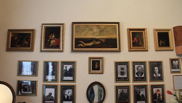В Дом-музей Голицина вернулись копии картин из личной коллекции князя