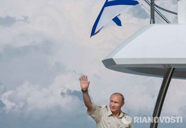 Владимир Путин после участия в подводной экспедиции в Севастополе, 18 августа 2015.