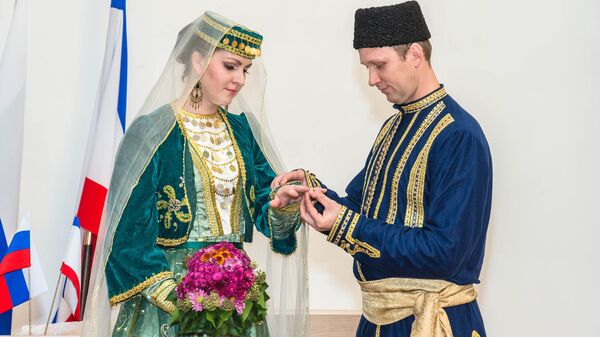 Свадьба в национальном стиле в ЗАГСе Евпатории