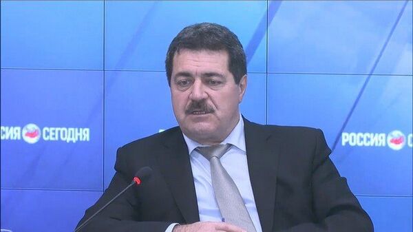 Видеоцитата - Ремзи Ильясов: Это – не их дело, они собой не руководят, ими руководят другие люди… Видеоцитата - Ремзи Ильясов: Это – не их дело, они собой не руководят, ими руководят другие люди…