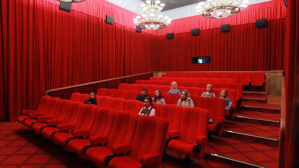 Кинозалам Крыма предлагают побороться за грант в 5 млн рублей