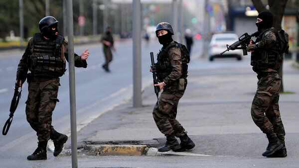 Турецкие полицейские. Архивное фото