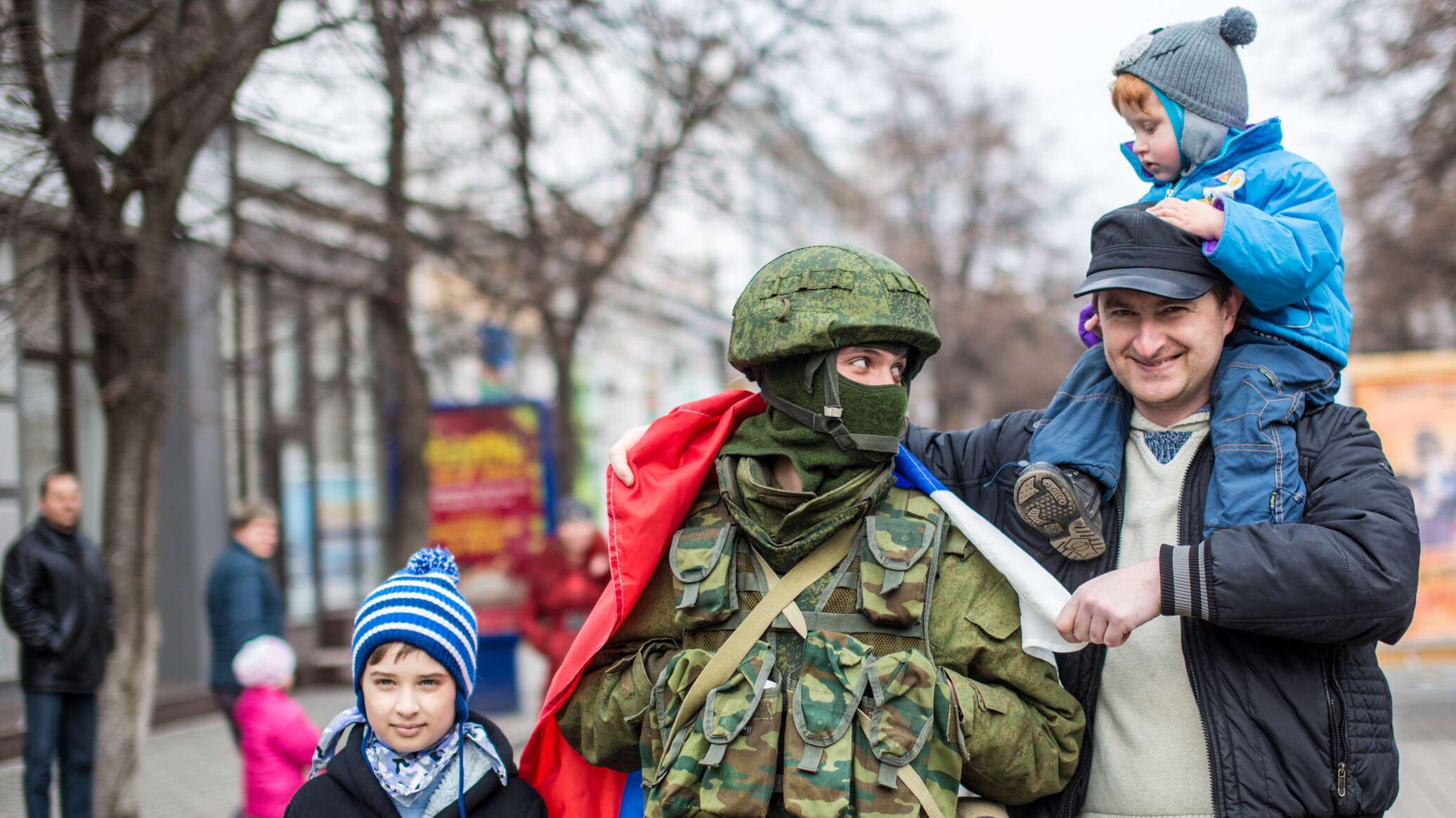 Вежливый герой. Вежливые люди в Крыму 2014. Вежливые люди в Крыму. Вежливые люди Россия.