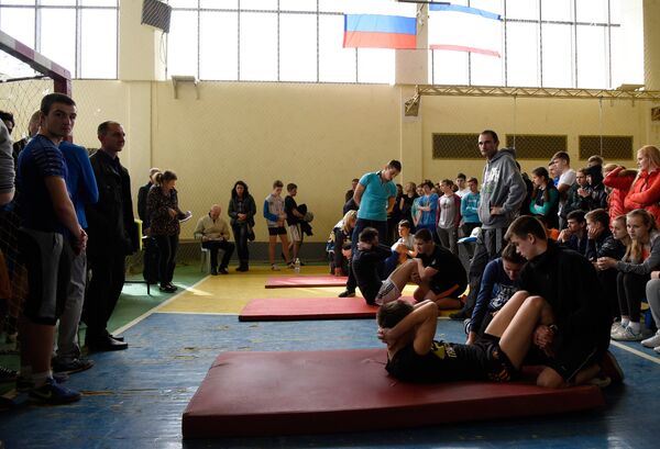 Крымские школьники сдают ГТО Крымские школьники сдают ГТО