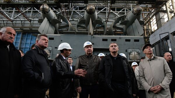 Заместитель председателя правительства РФ Дмитрий Рогозин посетил судостроительный завод Море в Феодосии