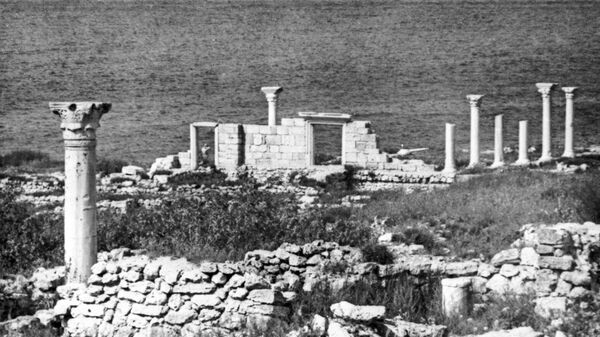 Крым в ч/б фото. Базилика 1935 года