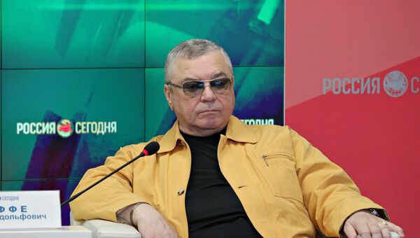 Председатель Общественной палаты Крым Григорий Иоффе