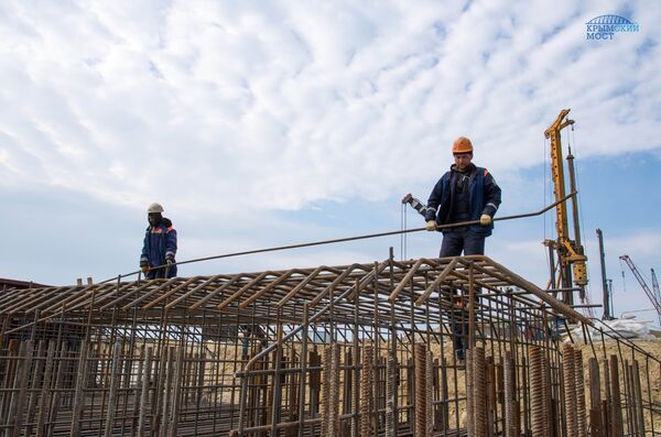 Строительство Керченского моста Строительство Керченского моста