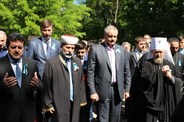 Траурные мероприятия, посвященные Дню памяти жертв депортации крымско-татарского народа Траурные мероприятия, посвященные Дню памяти жертв депортации крымско-татарского народа