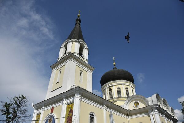 Петро-Павловский собор в Симферополе Петро-Павловский собор в Симферополе