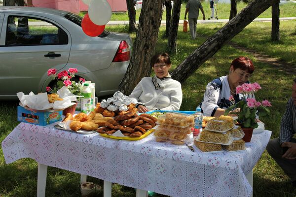 В Симферополе отпраздновали Сабантуй В Симферополе отпраздновали Сабантуй