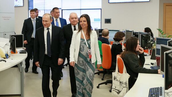 Президент РФ В. Путин посетил МИА Россия сегодня