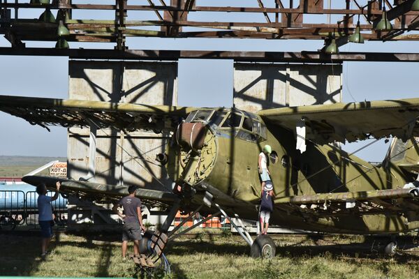 Спортивно-музыкальный марафон Восходящий поток на горе Клементьева в Коктебеле Спортивно-музыкальный марафон Восходящий поток на горе Клементьева в Коктебеле