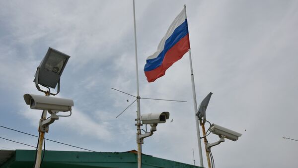 Камеры видеонаблюдения на пункте пропуска Джанкой на границе России и Украины