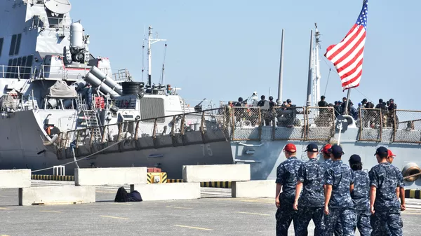 Украинско-американские военные учения Sea Breeze-2015 в Черном море