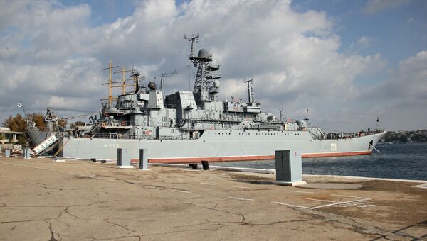 Большой десантный корабль Азов Черноморского флота