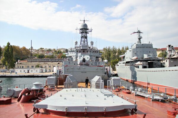 Большой десантный корабль Азов Черноморского флота Большой десантный корабль Азов Черноморского флота