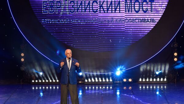Режиссер Никита Михалков на открытии первого международного кинофестиваля Евразийский мост в Ялте