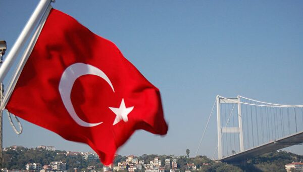 Турецкий флаг. Архивное фото