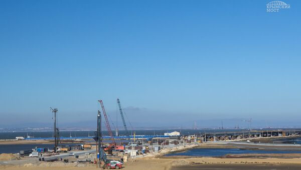 На первом участке строительства Крымского моста завершилось обустройство свай