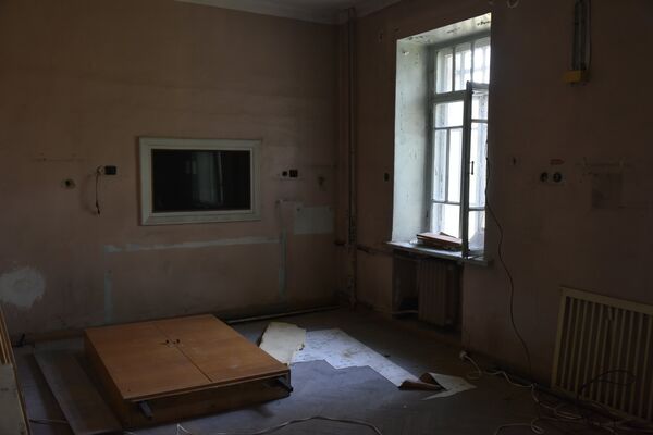 Здание караимской кенасы в Симферополе Здание караимской кенасы в Симферополе