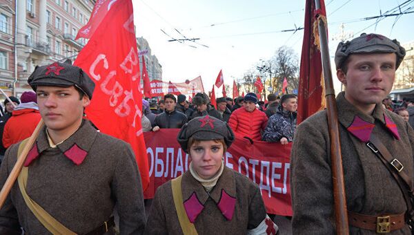 Шествие и митинг, посвященные 98-й годовщине Великой Октябрьской социалистической революции. Архив