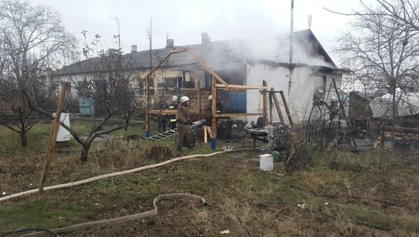 На пожаре в Симферополе спасено 3 человека