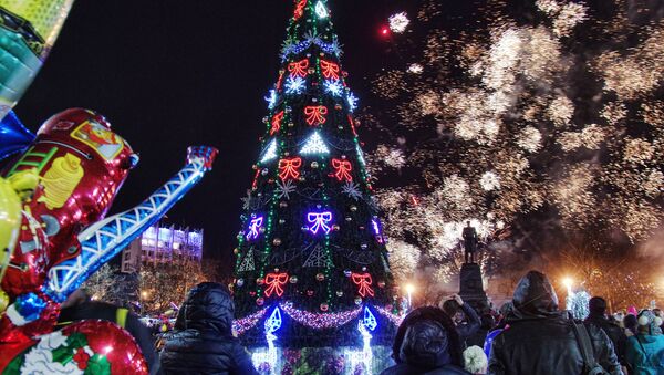 Открытие главной городской елки в Севастополе в 2014 году