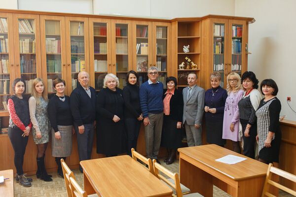 Минкультуры Крыма поблагодарило преподавателей КФУ за перевод Дома Гримальди Минкультуры Крыма поблагодарило преподавателей КФУ за перевод Дома Гримальди