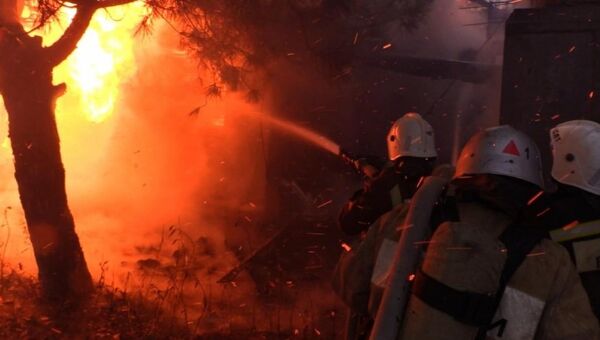 Пожар в двухэтажном офисном здании в поселке Грэсовский