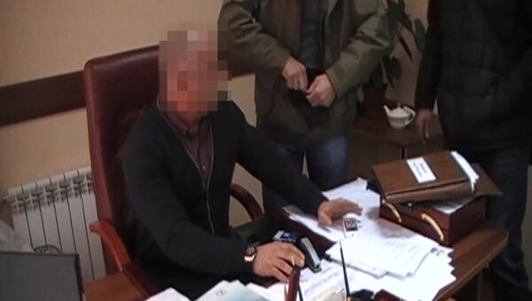 Задержание заместителя главы администрации Керчи. Оперативное видео