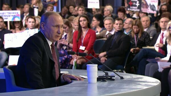 Путин ответил на вопрос об освобождении Сенцова и Сущенко Путин ответил на вопрос об освобождении Сенцова и Сущенко