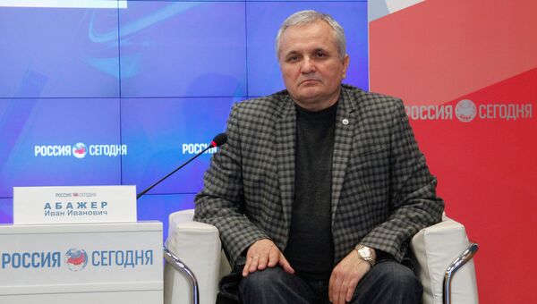 Председатель национально-культурной автономии болгар Крыма Иван Абажер