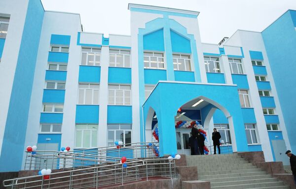 Школа в симферопольском микрорайоне Фонтаны Школа в симферопольском микрорайоне Фонтаны