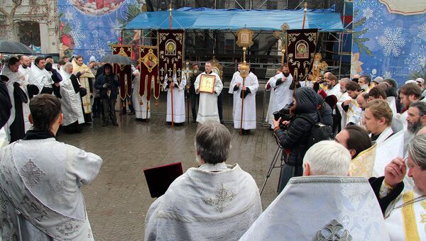 Рождественский крестный ход в Севастополе
