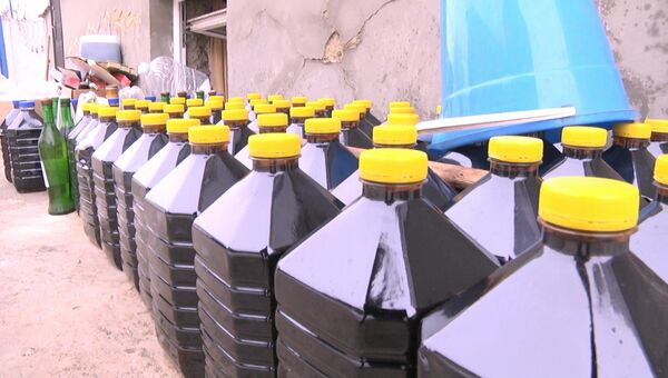 Сотрудники крымской полиции изъяли партию сырья для изготовления суррогатного алкоголя