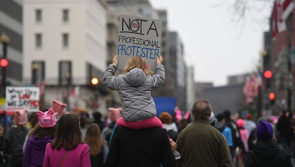 Марш женщин в Вашингтоне Марш женщин в Вашингтоне