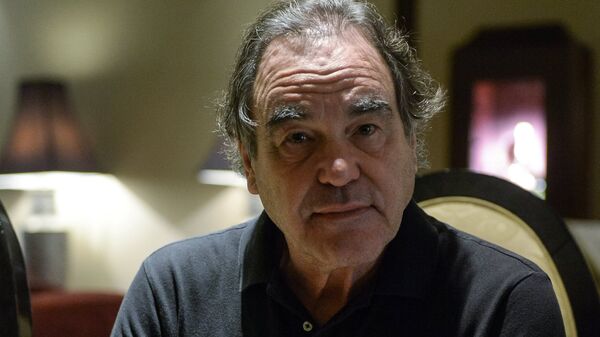 Интервью с Оливером Стоуном Интервью с Оливером Стоуном