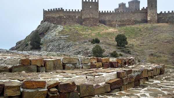 Реконструкция Генуэзской крепости в Судаке